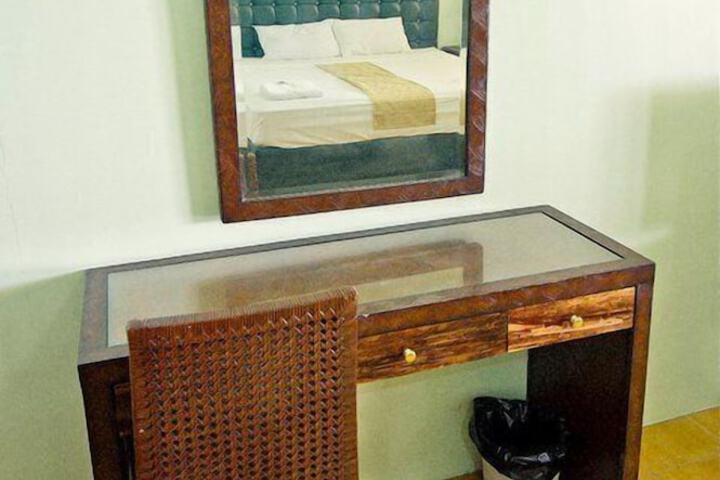 Room 7 of 21