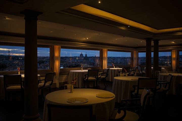 Dining 74 of 114