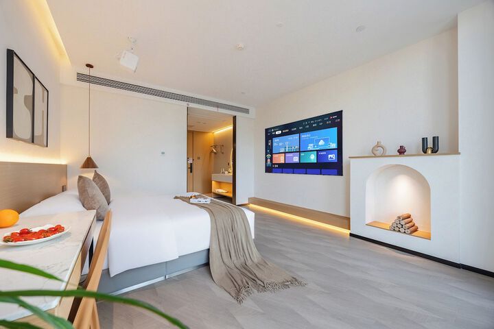 Room 13 of 60