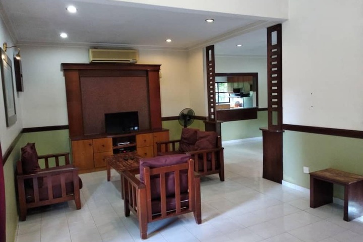 Room 29 of 49
