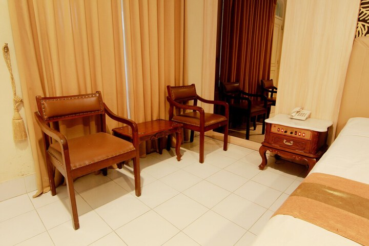 Room 21 of 89