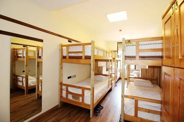 Room 11 of 91