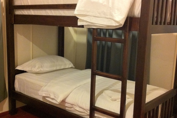 Room 12 of 114