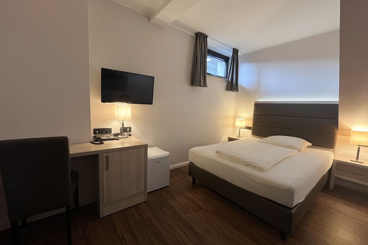 Room 29 of 92