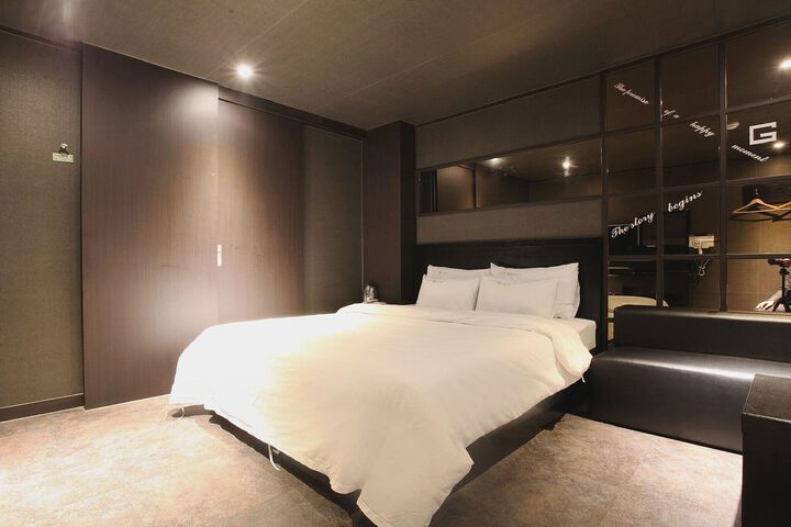 Room 75 of 75