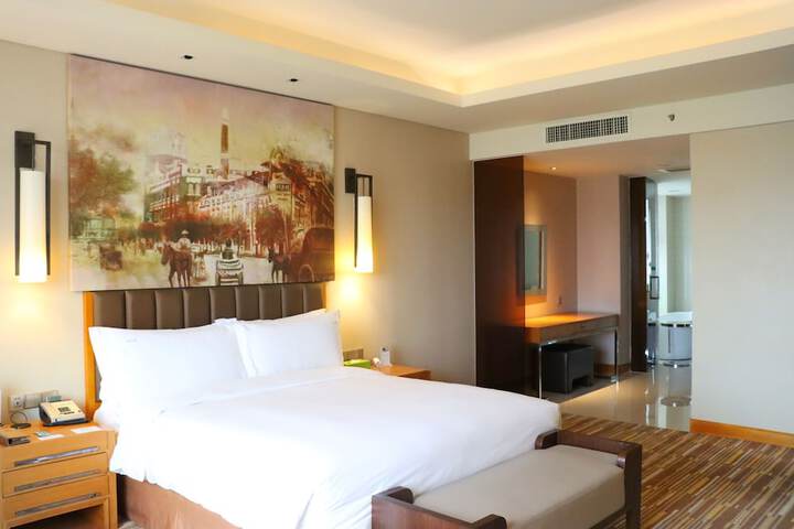 Room 14 of 55