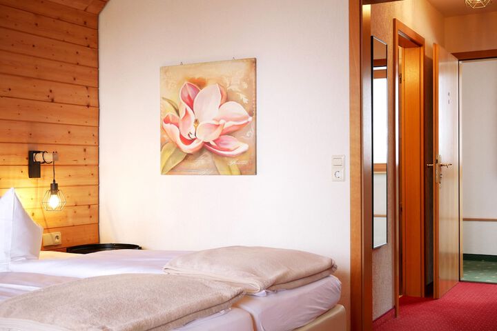 Room 10 of 88