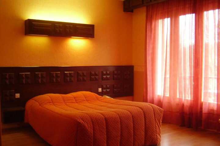 Room 15 of 47