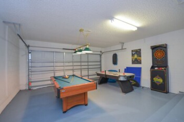 Room 22 of 40