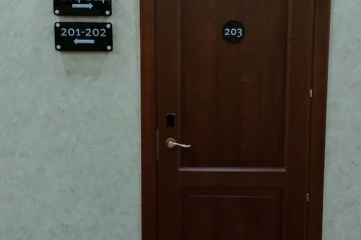 Ballroom/Hall 41 of 51