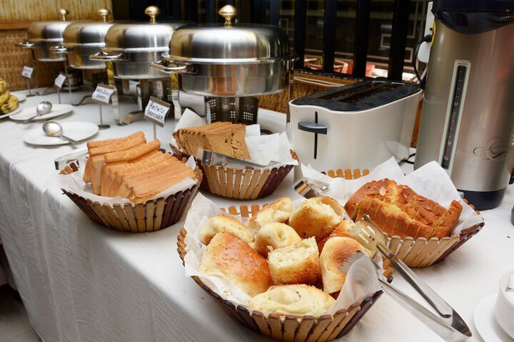 Breakfast/Coffee Service 28 of 35