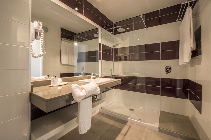 Bath Photo
