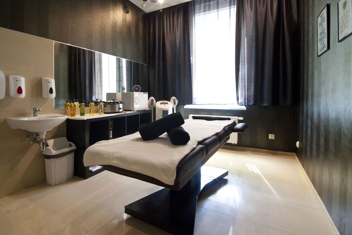 Massage Photo
