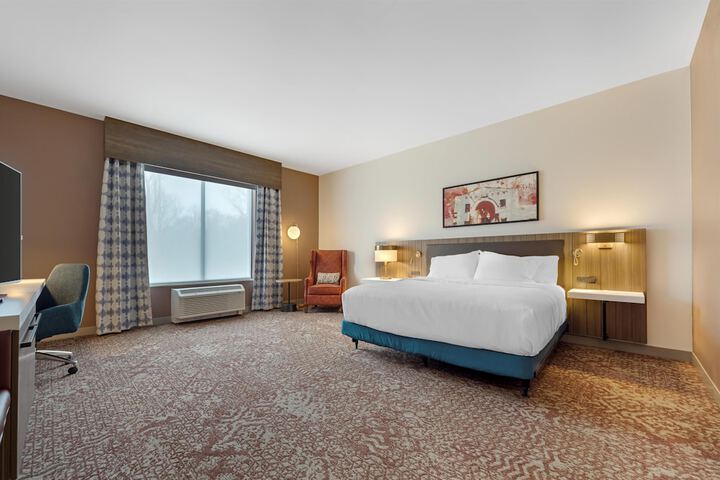 Room 10 of 31