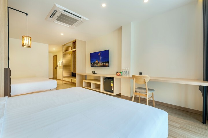 Room 40 of 90