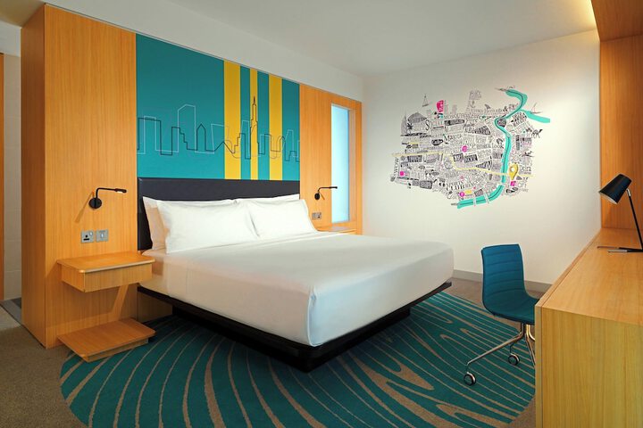 Room 22 of 116