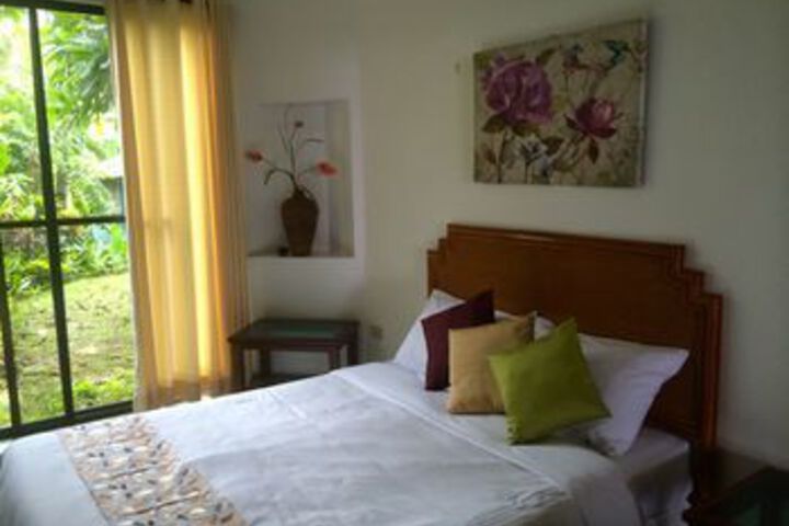 Room 12 of 23