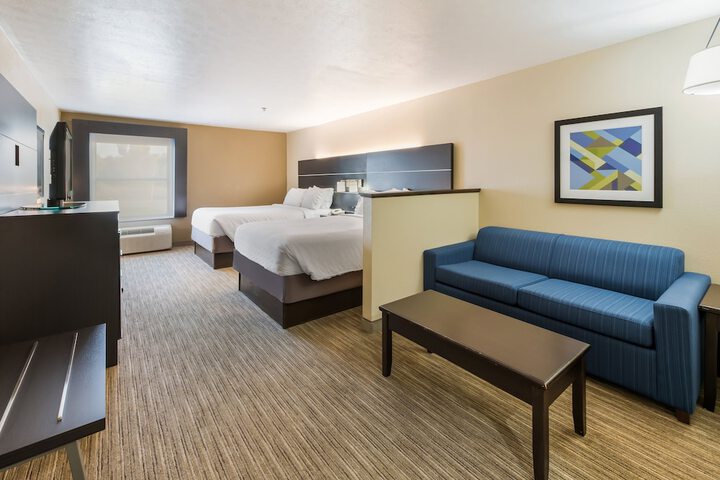 Room 20 of 62