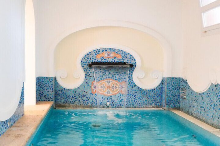 Pools & Facilities
