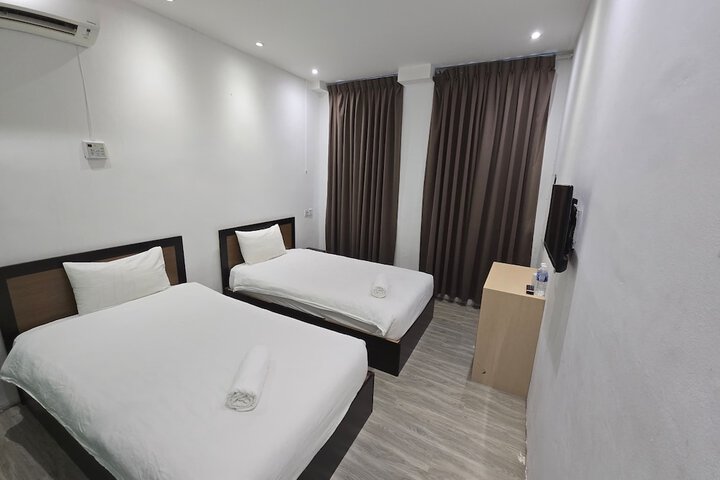 Room 22 of 27