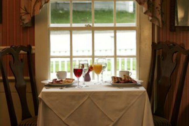 Breakfast/Coffee Service 2 of 8
