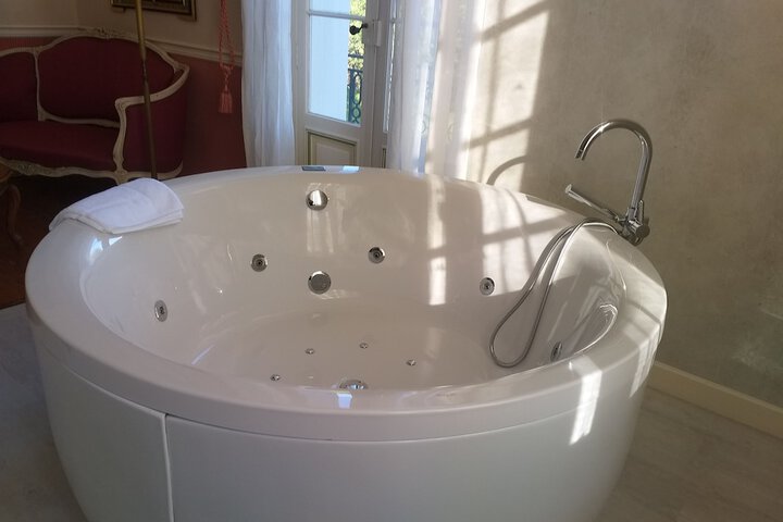 Spa 36 of 69