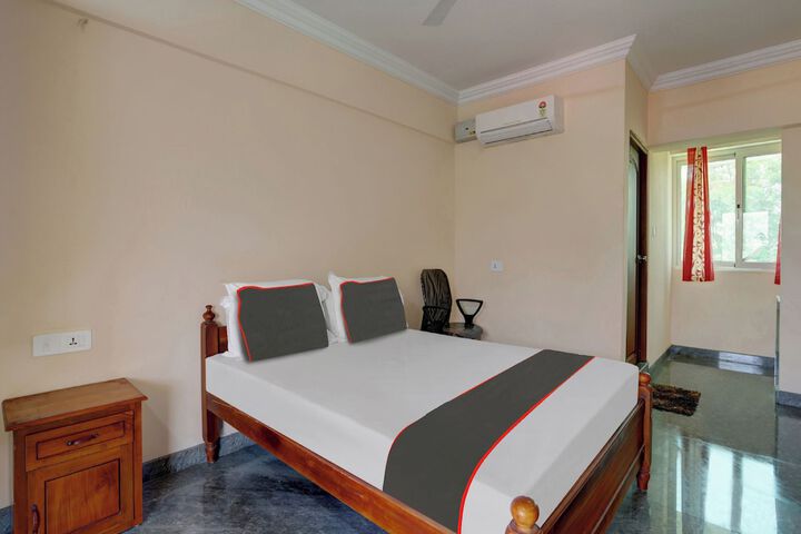 Room 2 of 14