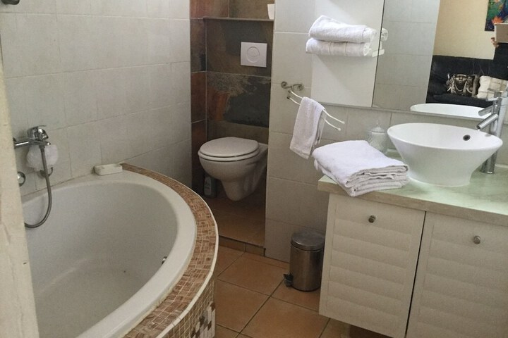 Room 7 of 31