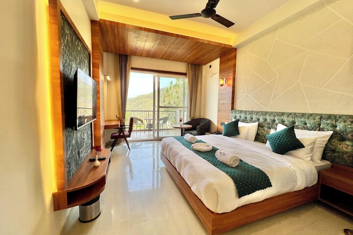 Room 4 of 46