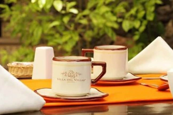 Breakfast/Coffee Service 36 of 40