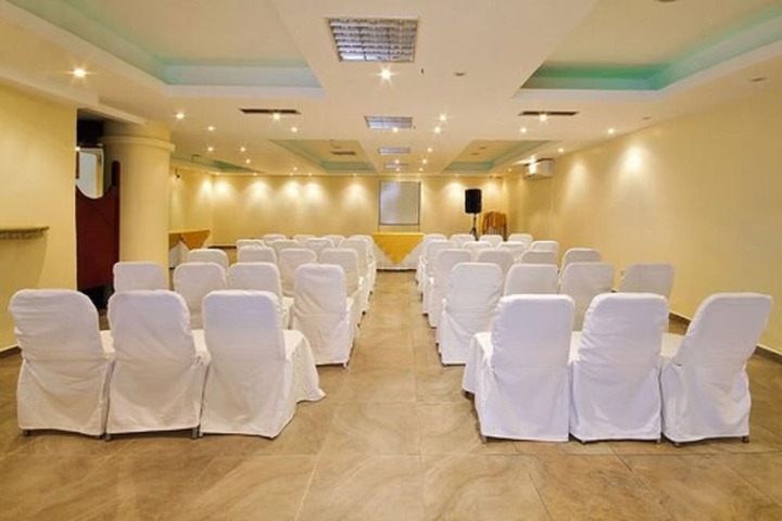 Ballroom/Hall 40 of 47