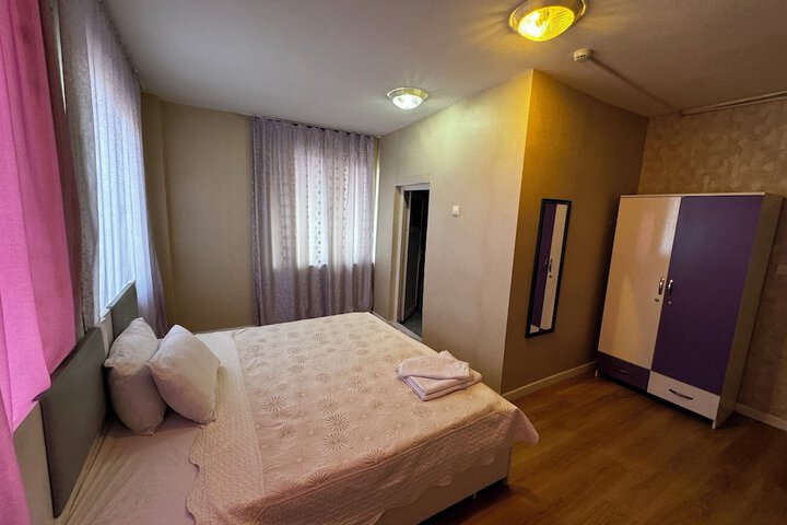 Room 21 of 41