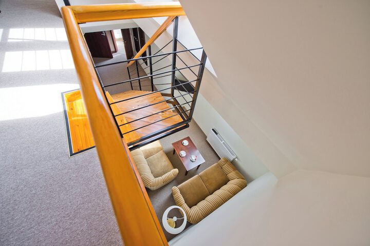 Room 34 of 52