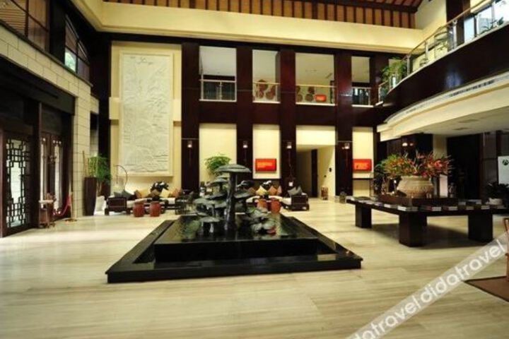 Hotel Interior 7 of 21