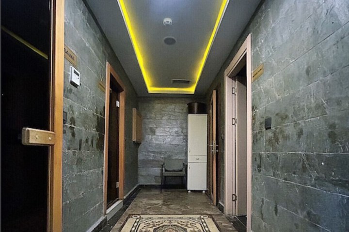Hotel Interior 77 of 104