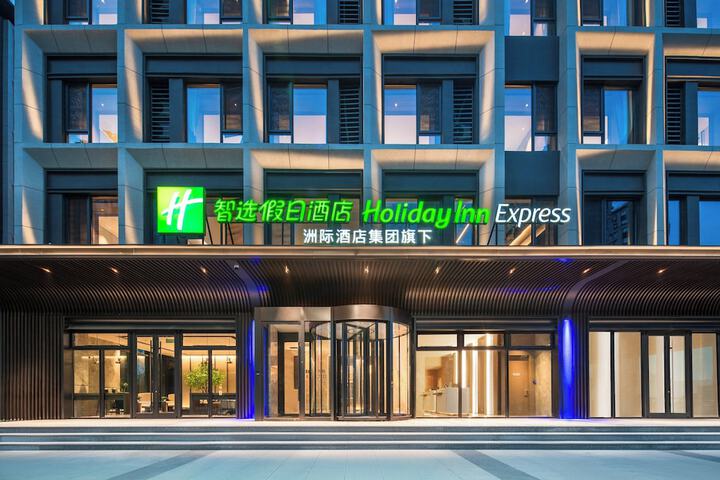 Hotel 37 of 41
