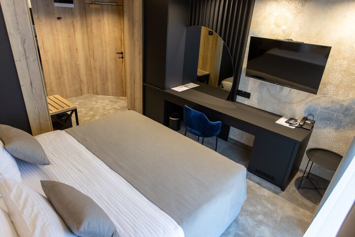 Room 25 of 78