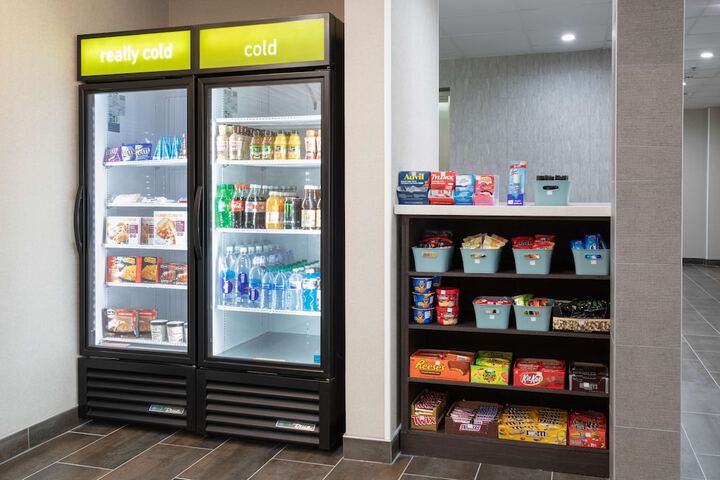 Snack bar