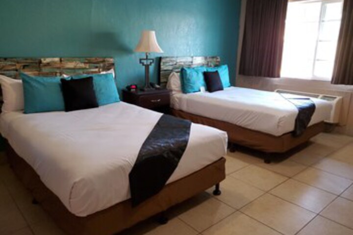 Room 35 of 41