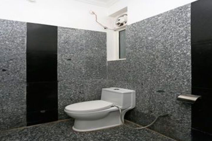 Room 2 of 22