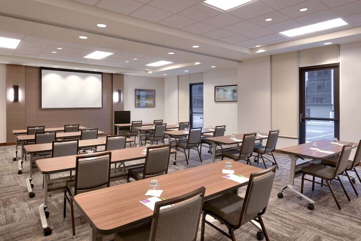 Meeting facility