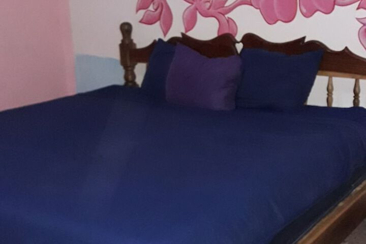 Room 18 of 40