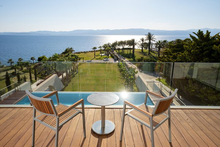 Terrace/Patio 27 of 99