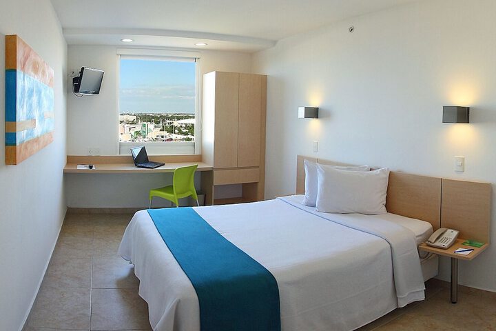 Room 15 of 61
