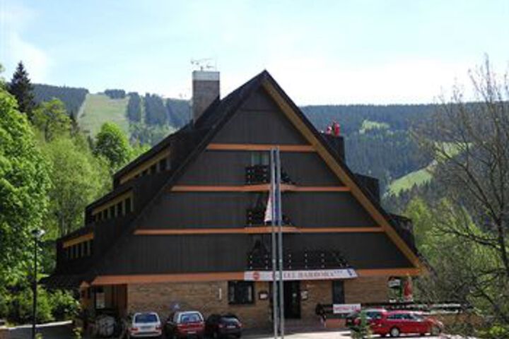 Hotel 8 of 21
