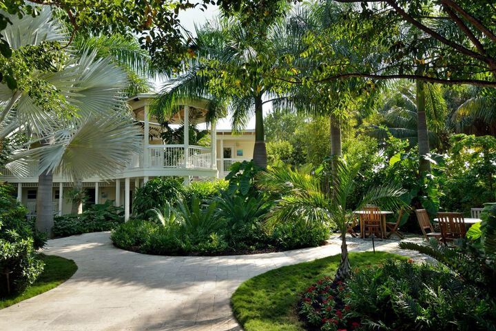 Hotel Exterior 54 of 54