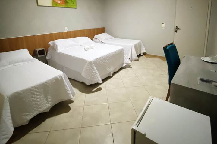 Room 7 of 11