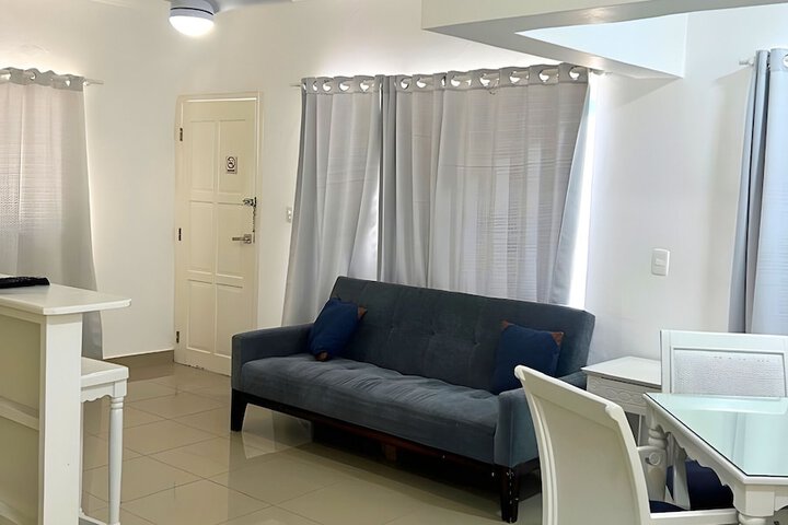 Room 28 of 75