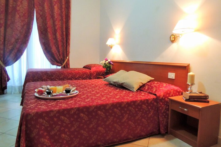 Room 7 of 23