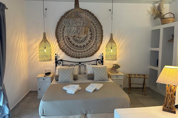 Room 16 of 127